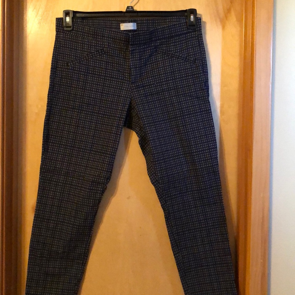 Skinny dress pants
